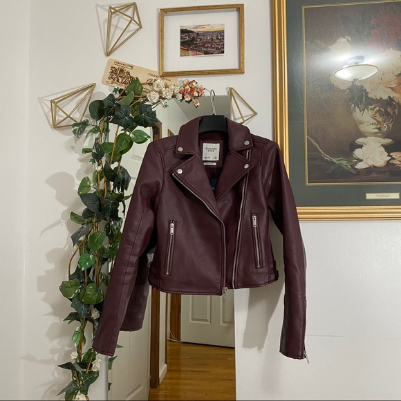 NEW Abercrombie (A&F) Leather Moto Jacket - Picture 9 of 15